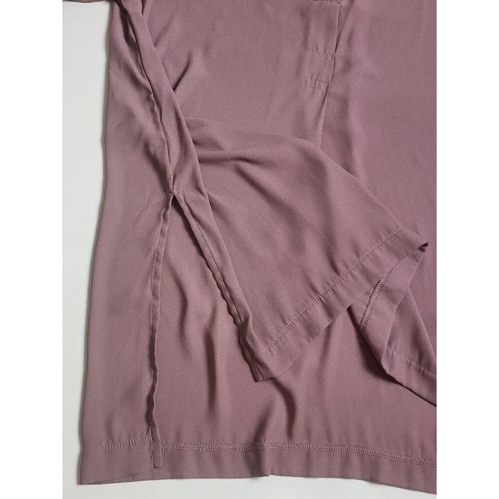 Lush Long-Sleeve V-Neck Blouse Size Small - Picture 9 of 9